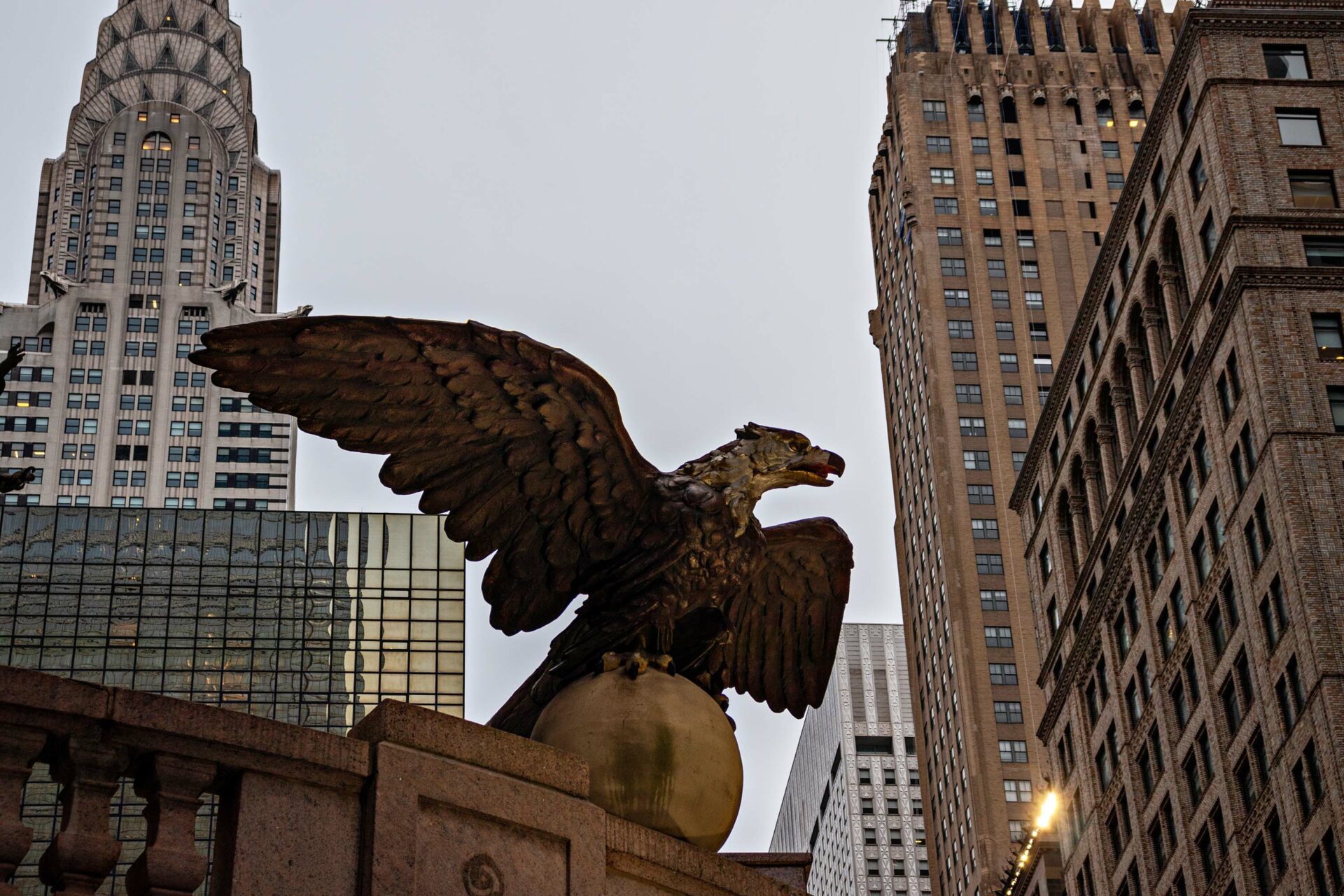 eagle statue in a city